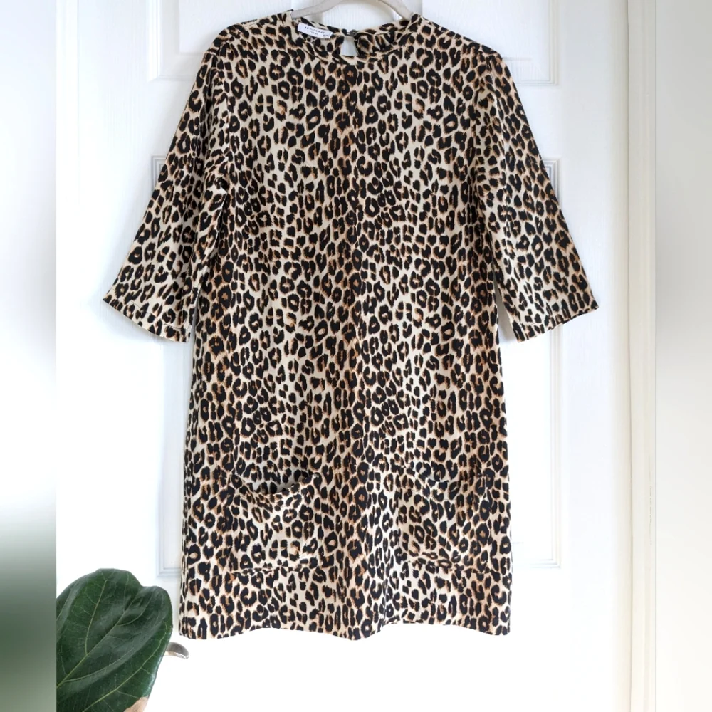Equipment Femme Aubrey Silk Dress - Picture 2 of 14